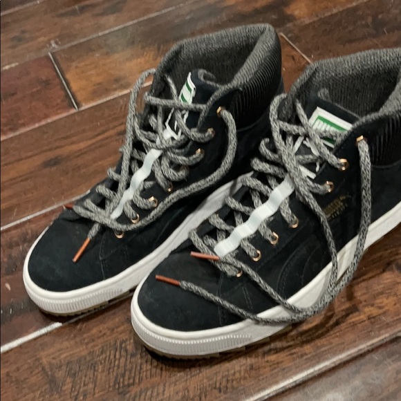 Shoes - Picture 5 of 6